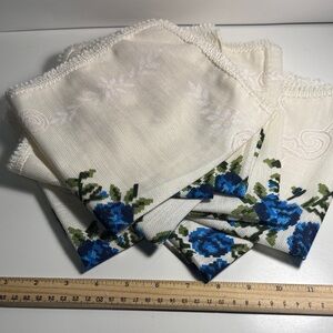 Vintage Set of eight etamine Linen Napkins with Blue Floral Border